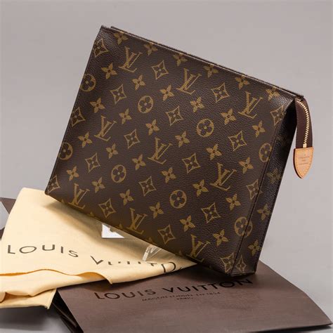 louis vuitton toiletry pouch 26 organizer|Louis Vuitton toiletry hard case.